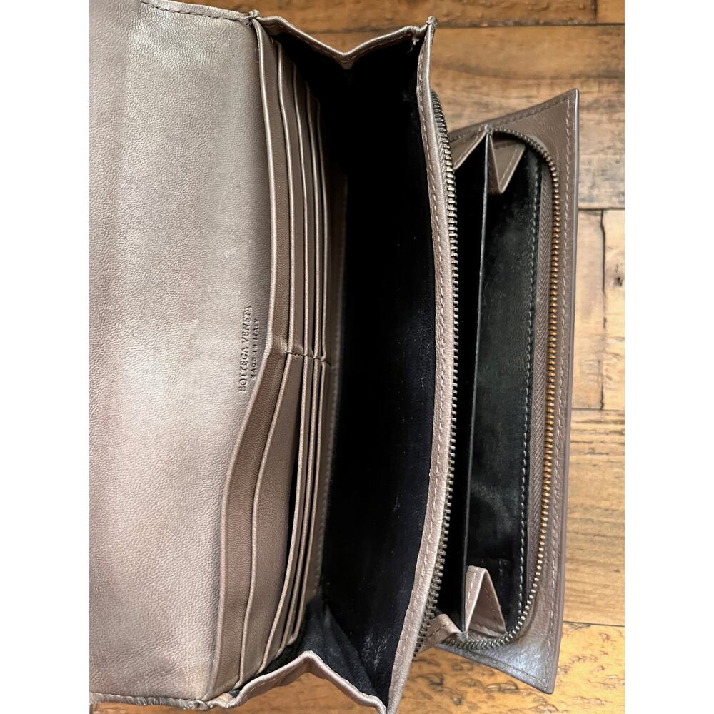 BOTTEGA VENETA Intreacciato Leather Continenta Wallet Brown/Gray W/COA and Box - Picture 3 of 16